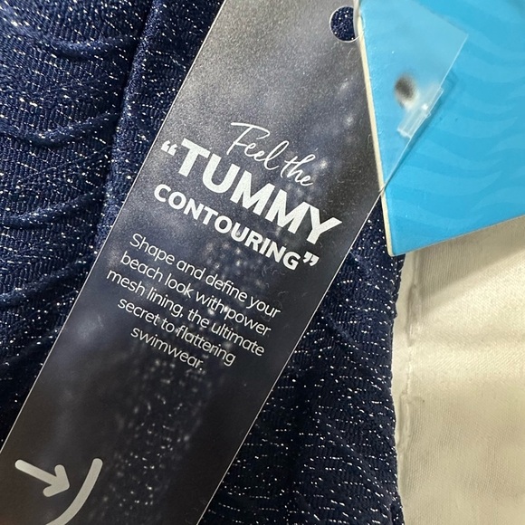 Cupshe Blue Textured One Piece Swimsuit with Scoop Neckline - Picture 10 of 14